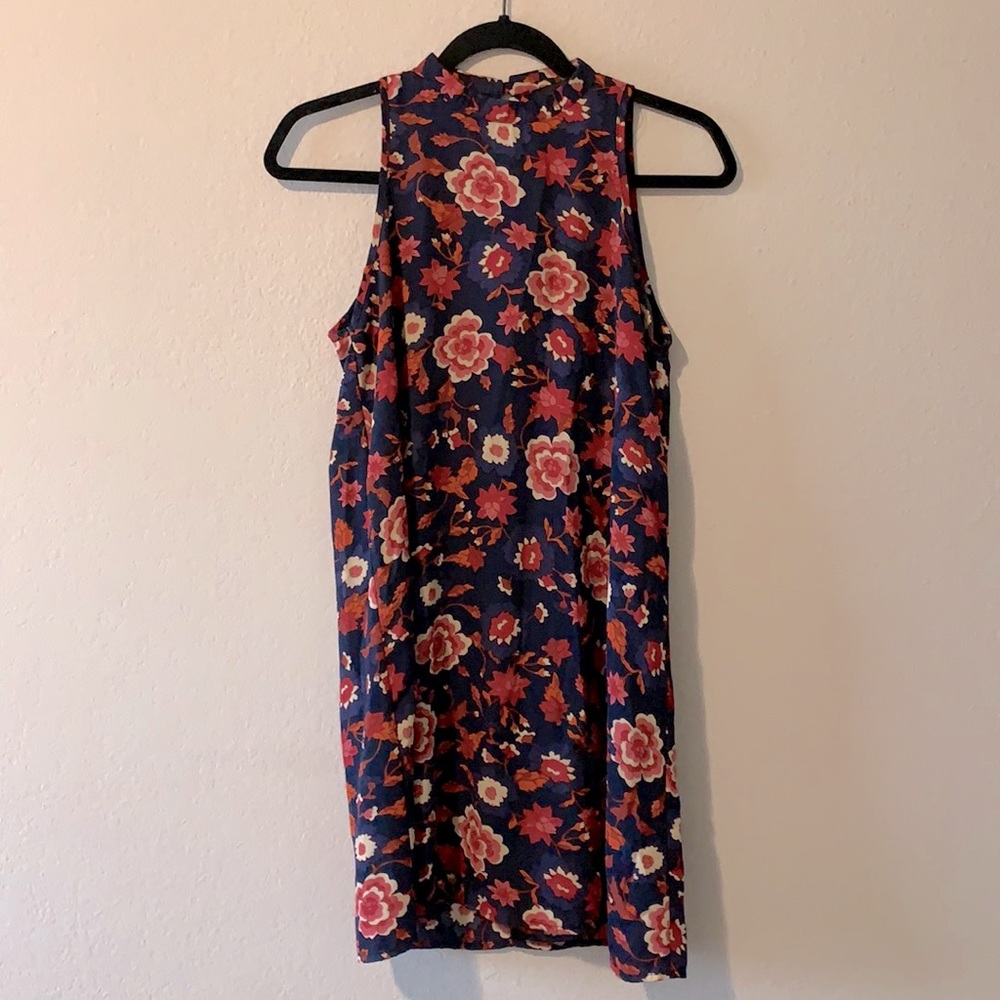 Adorable Flower Dress!